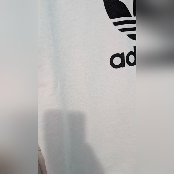 Adidas Off  White and Black Logo Sweatshirt Size XL - Picture 8 of 8